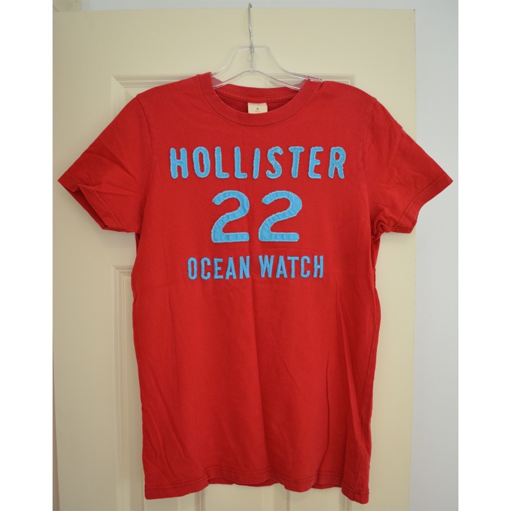 Hollister T-shirt